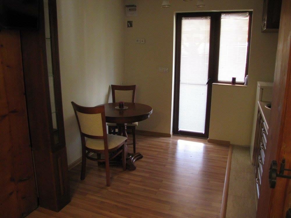 Guest House Vergie 사파레바바냐 외부 사진