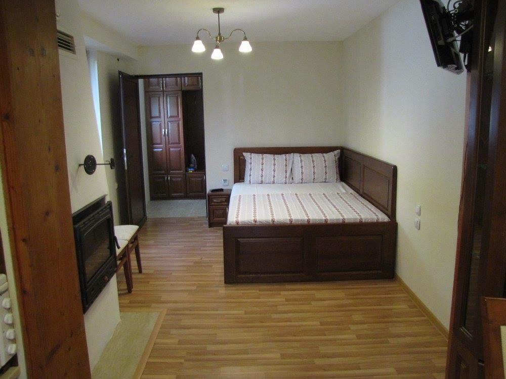 Guest House Vergie 사파레바바냐 외부 사진
